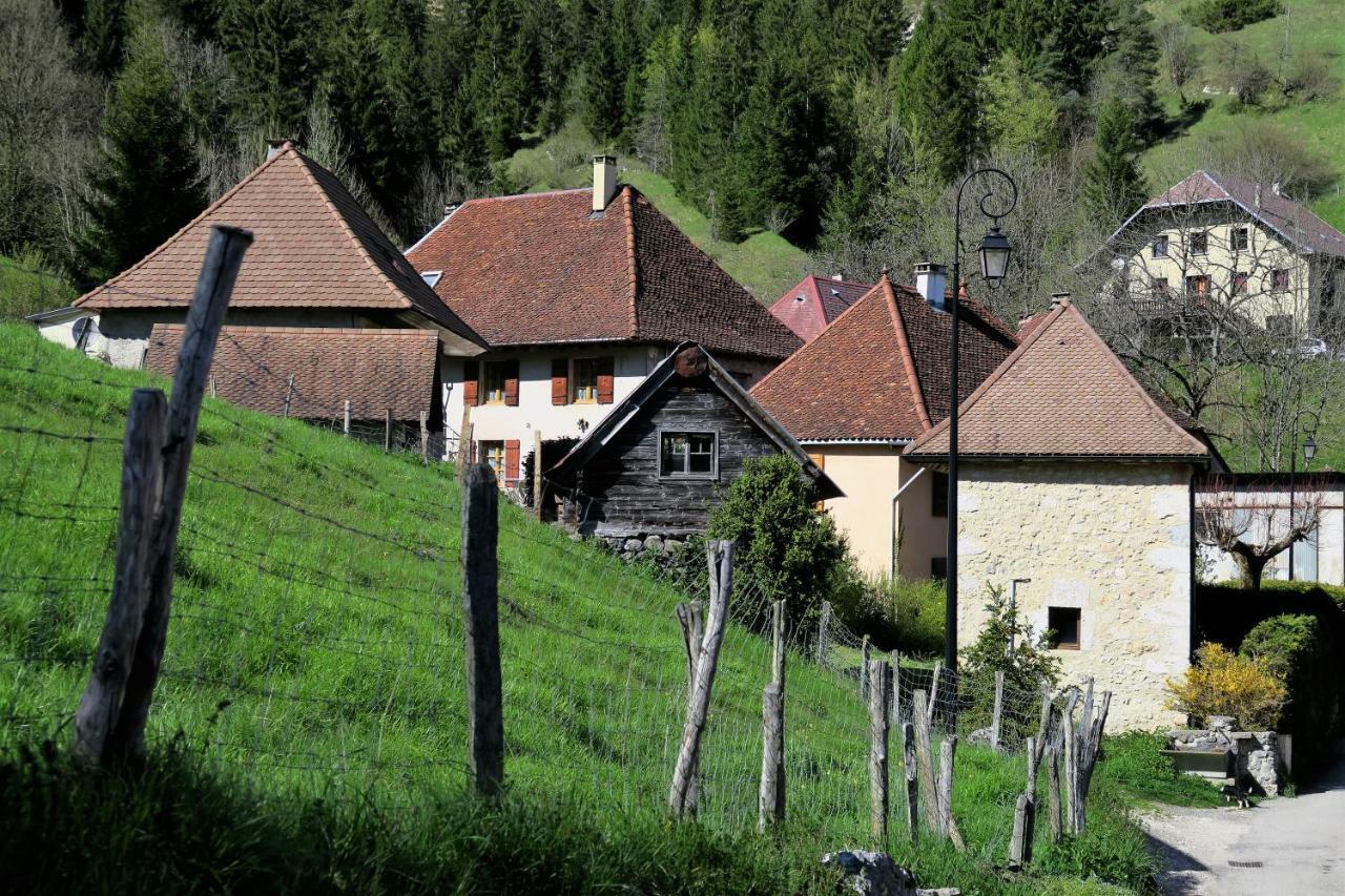 La Fraceline Villa Saint-Pierre-d'Entremont  ภายนอก รูปภาพ